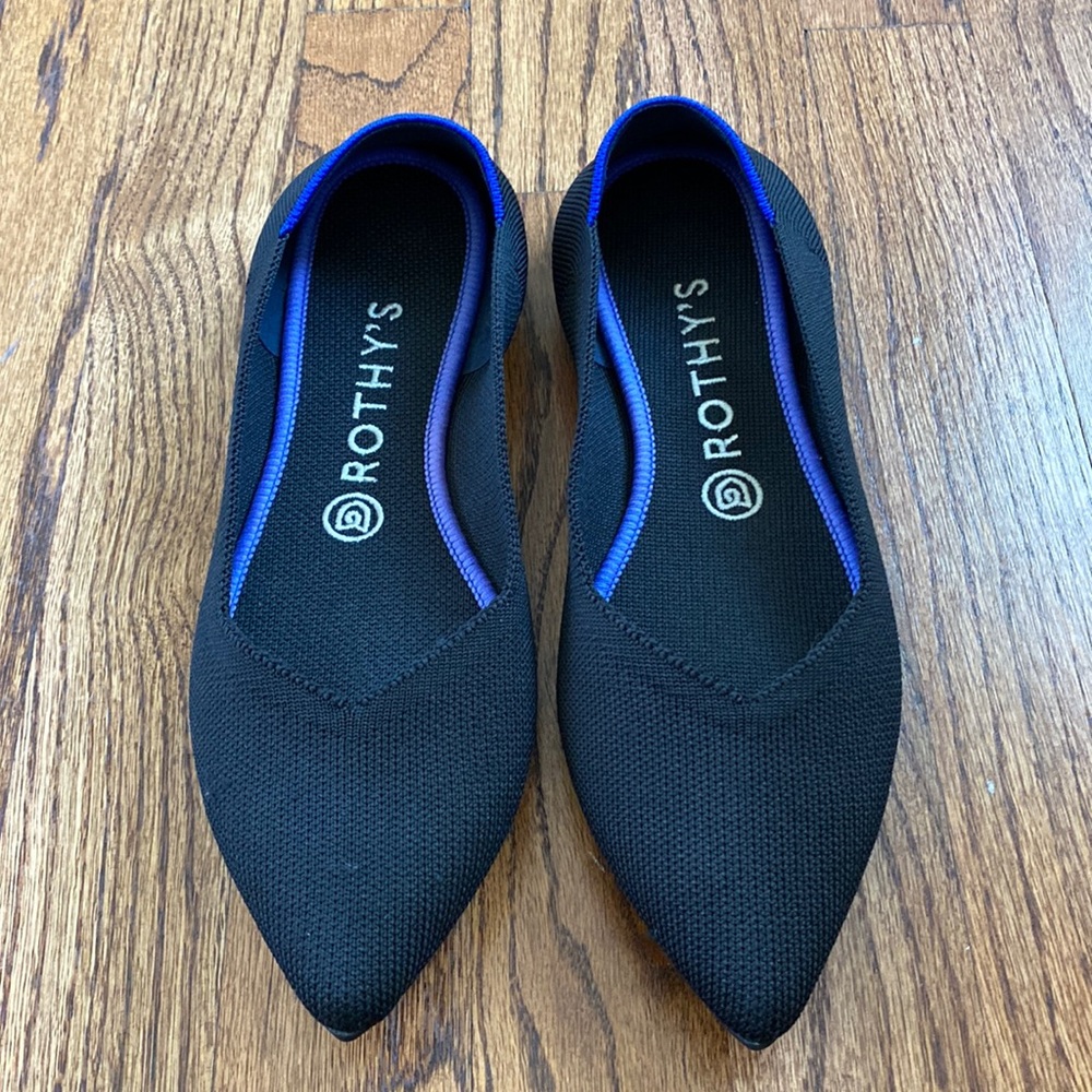 Black Rothy’s Pointed Flats